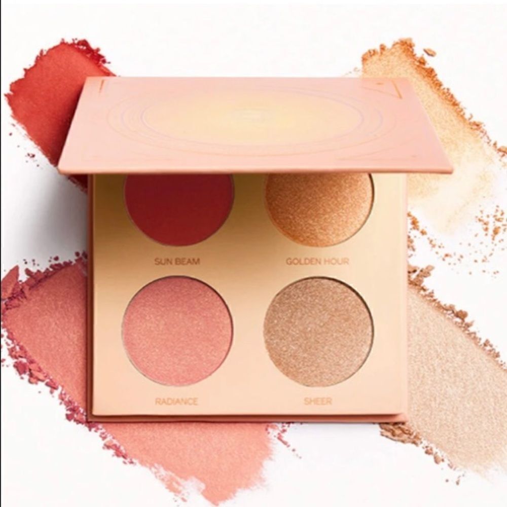 HIPDOT Sun Goddess 4 Shade Face Palette
